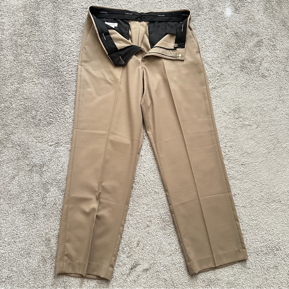 Calvin Klein Husky Kids/Boys  Dress Pants – Size 18, Tan, 28” Inseam